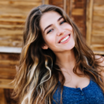 People who are effortlessly attractive often share these 7 personality traits