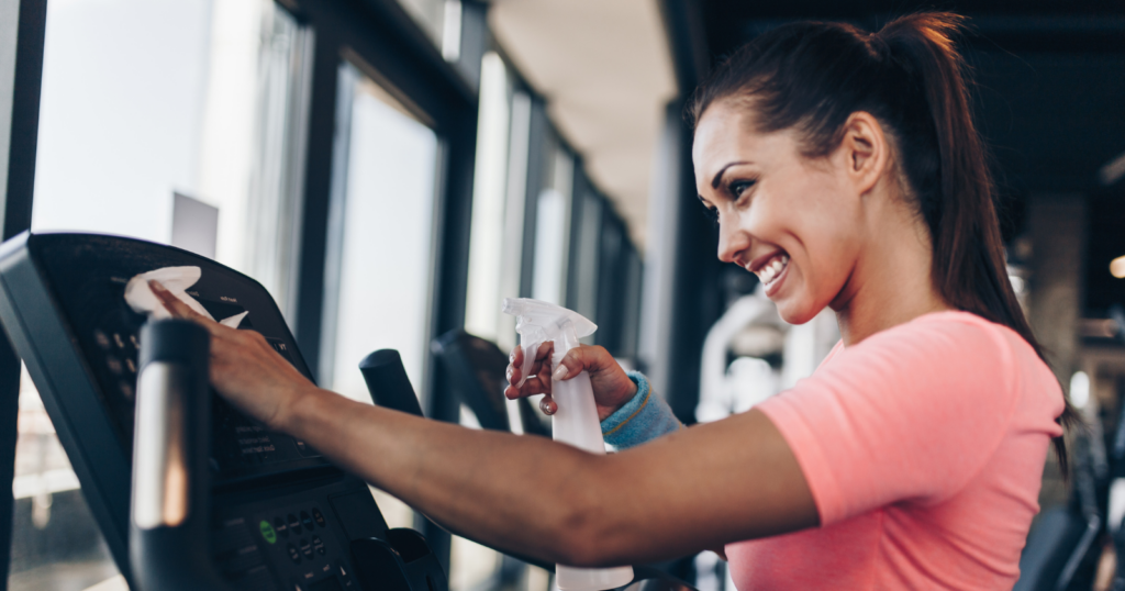 You are currently viewing People who wipe down gym equipment after using it usually display these 7 unique traits