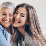 7 signs your mother is truly your best friend, according to psychology