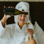 7 behaviors that are classic signs of being middle class trying to appear wealthy