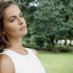 Women who have a perfect life on the surface but deeply unhappy underneath usually display these 8 subtle behaviors