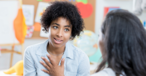 Read more about the article People who are amazing at conversations often follow these 8 psychology-backed rules