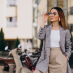 8 things high quality people do to show their worth without saying a word, according to psychology