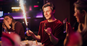 Read more about the article People who always feel the need to celebrate their birthday usually display these 7 behaviors