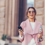 10 body language signals that show class and sophistication