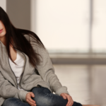 7 unique habits of women who quietly feel like they have nothing to offer the world
