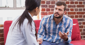 Read more about the article 7 phrases pretentious people love to use in everyday conversation, according to psychology