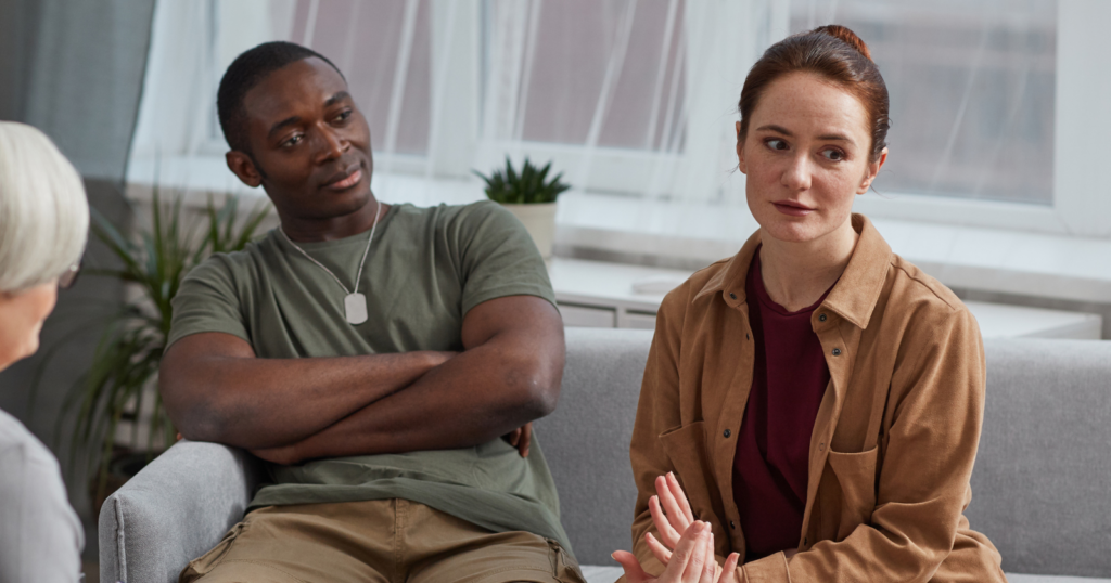 You are currently viewing If someone uses these 7 phrases in a conversation, they’re probably very lonely in life