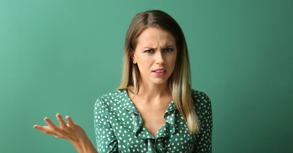 You are currently viewing 10 phrases deeply arrogant people use in everyday conversation, according to psychology