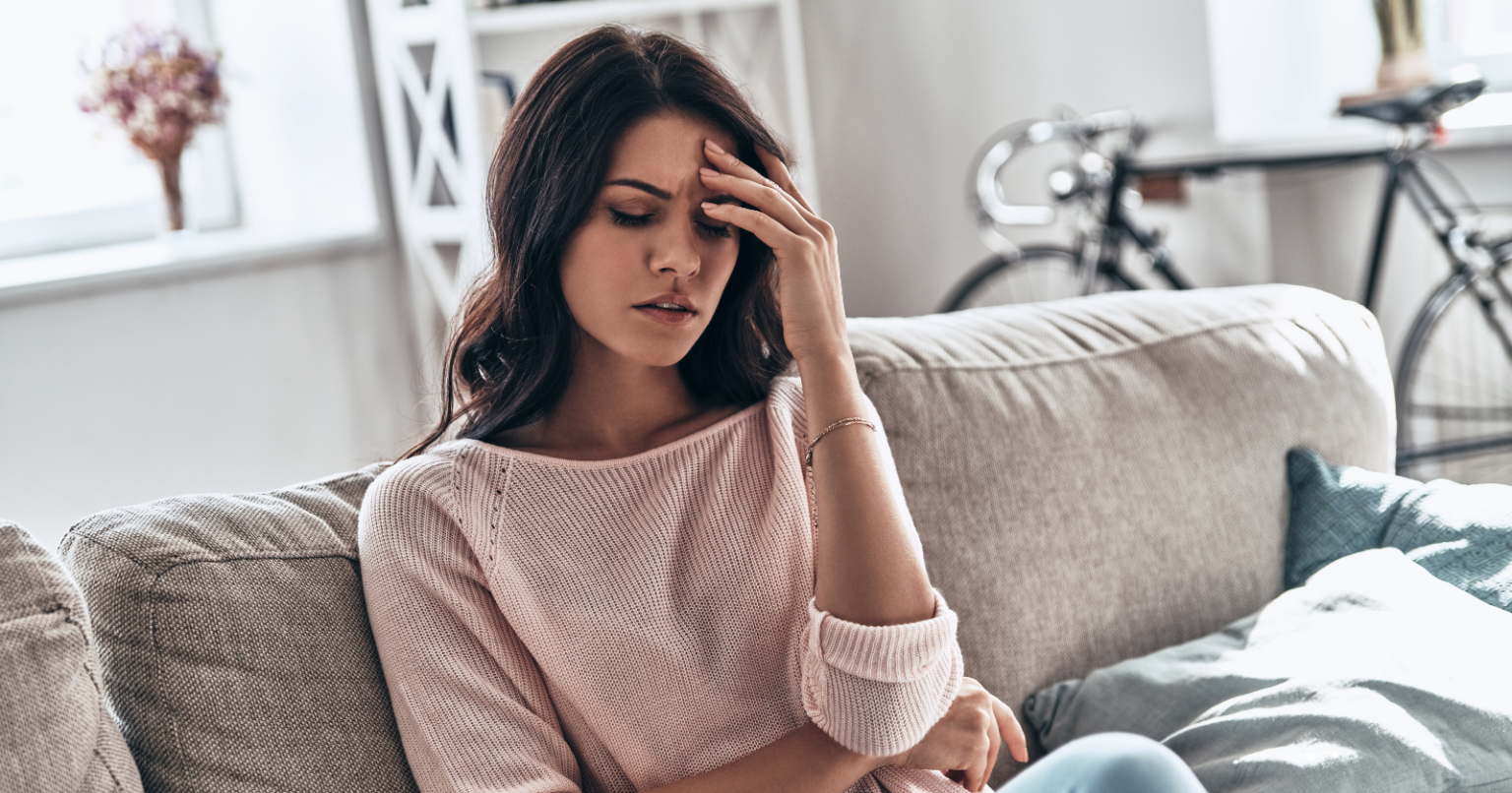 You are currently viewing If you struggle to relax in other people’s homes, these 8 personality traits might explain it