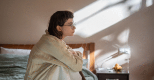 Read more about the article People who no longer feel excited about anything often display 8 subtle behaviors without realizing it