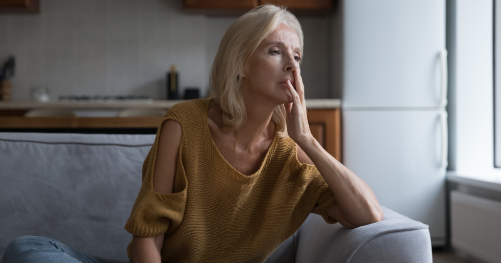 You are currently viewing If you’re over 50 and still putting yourself last, it’s probably time to rethink these 7 behaviors
