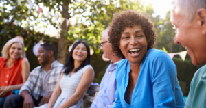 Read more about the article If you want to upgrade your social skills as you get older, say goodbye to these 10 habits