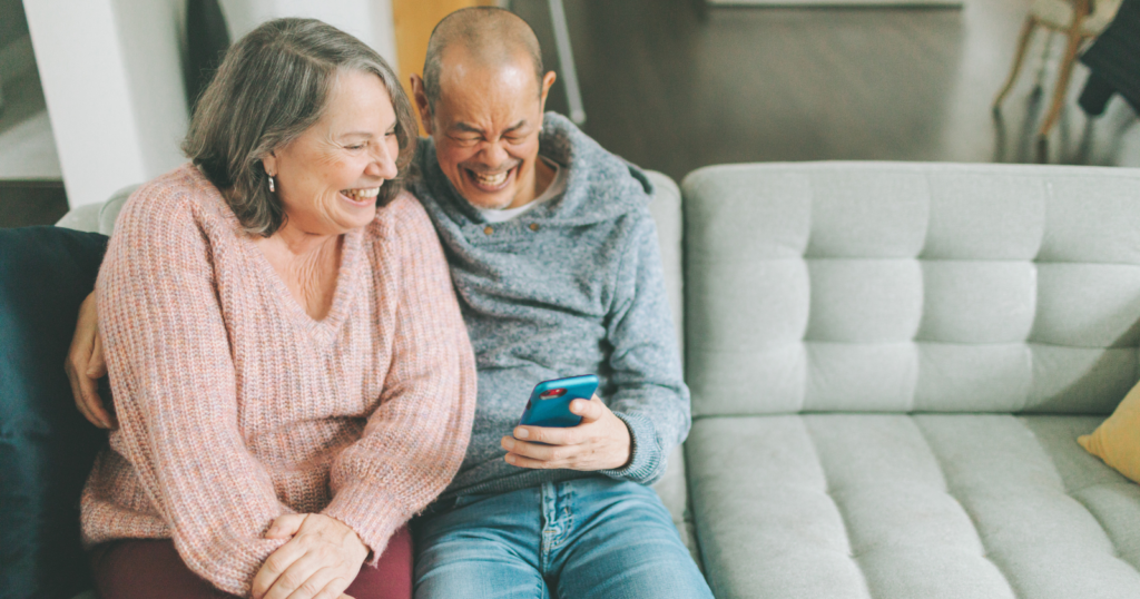 You are currently viewing 10 jokes that boomers think are harmless—but land badly with younger crowds