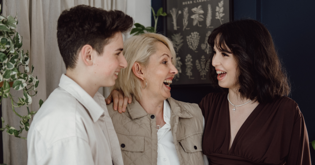 You are currently viewing If you want your children to maintain respect for you as they get older, say goodbye to these 7 behaviors