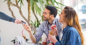 Read more about the article If you automatically offer to split the bill evenly, psychology says you probably display these 7 unique traits