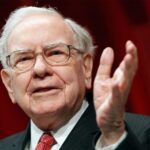 7 Habits That Keep People Stuck in Poverty, According to Warren Buffett