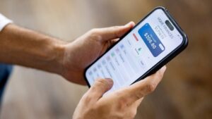 Read more about the article How Much Money Should You Really Keep in Your Checking Account? The Answer May Surprise You
